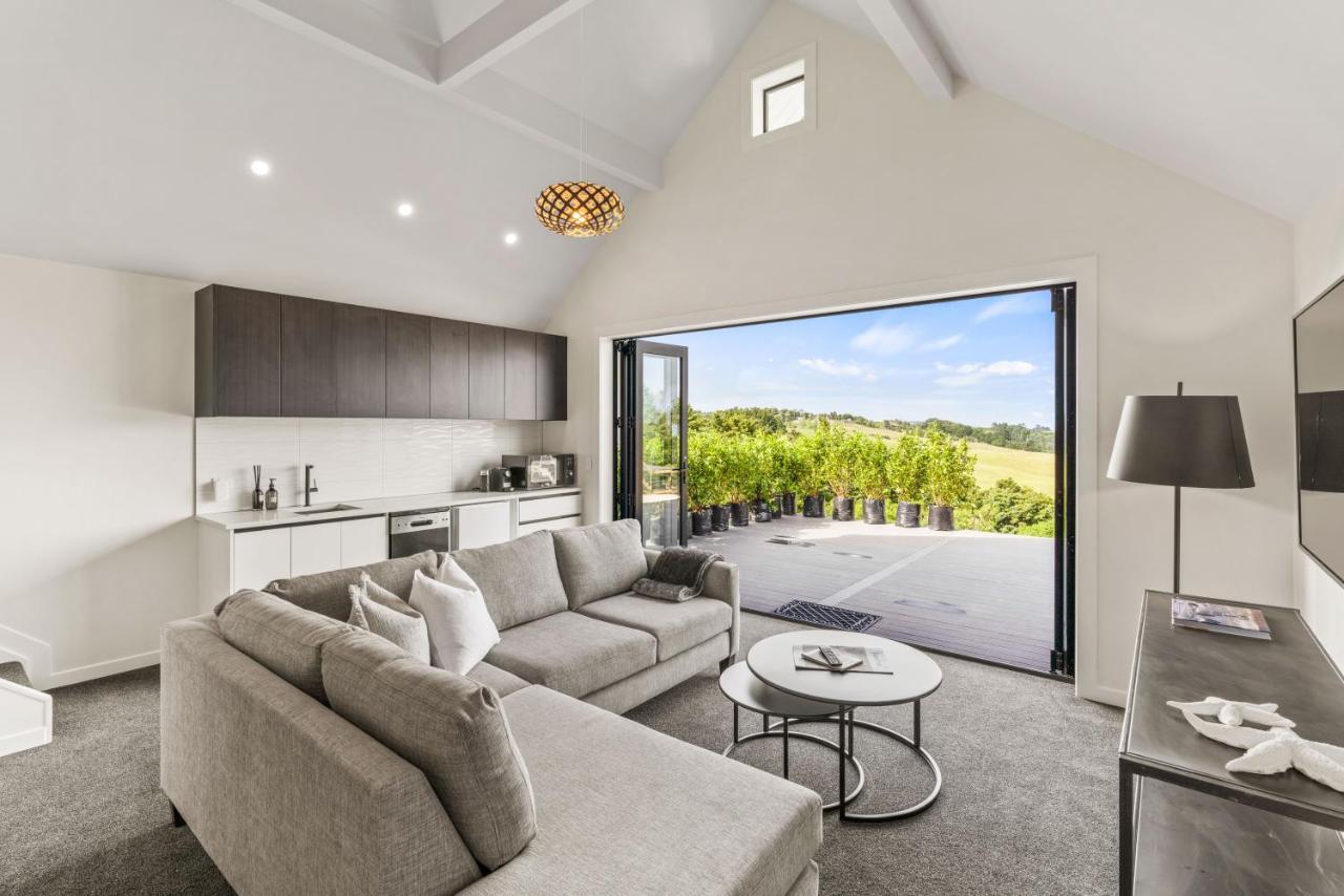 The Ridge Villa Mangawhai Exterior photo